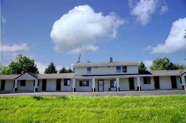 Appalachian Motel Vernon Eksteriør bilde